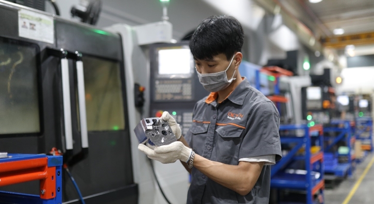 5 Reasons to Choose CNCTech's Precision Mechanical Processing Services