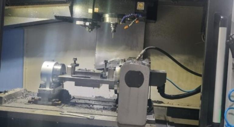 Investment in Multi-Axis CNC Machining at CNCTech