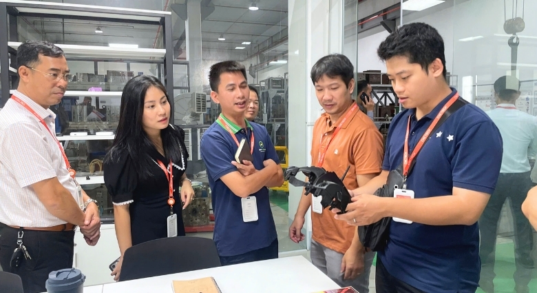 CNCTech-Products-And-Services-Up-Close